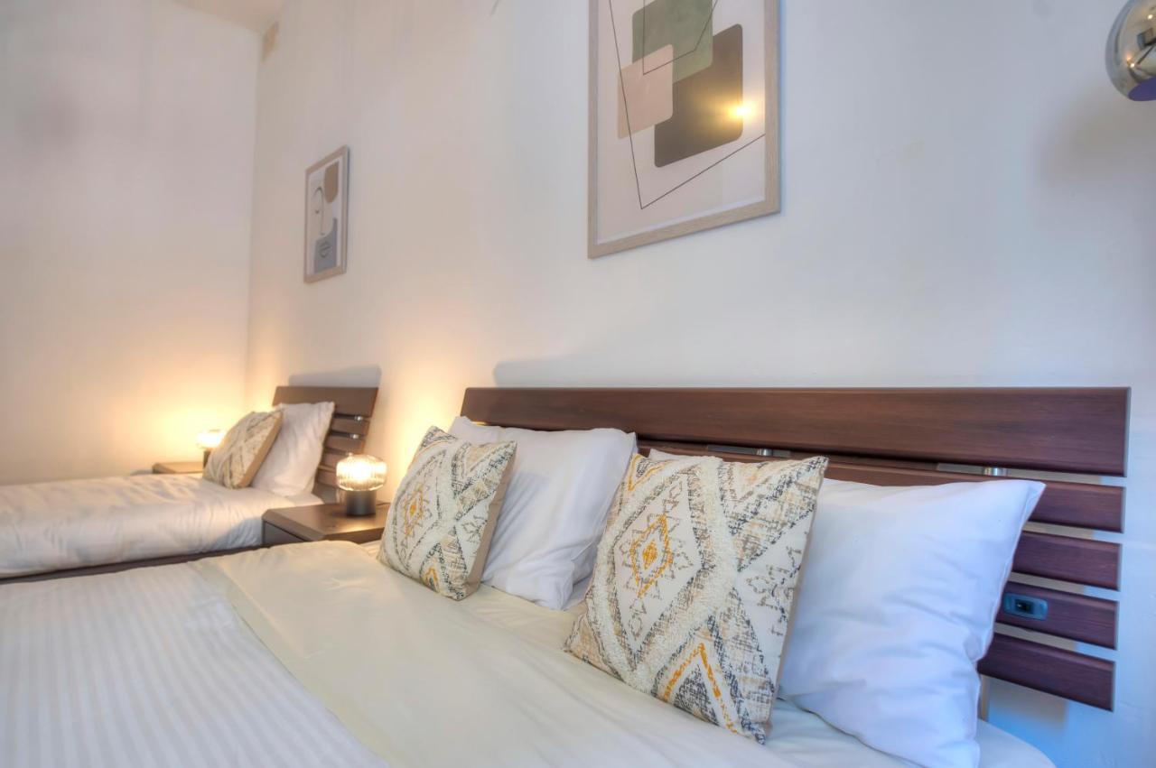 Enormous 3Bedrooms Seafront With Balcony Pdeh1-1 Sliema Exteriör bild